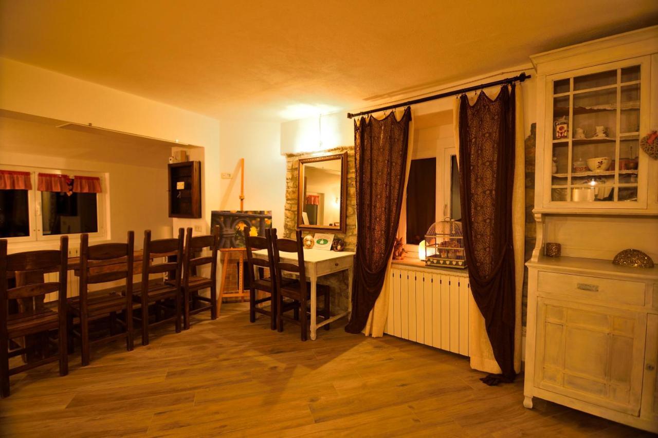 Il Borgo Del Castello Hotell Cremolino Exteriör bild